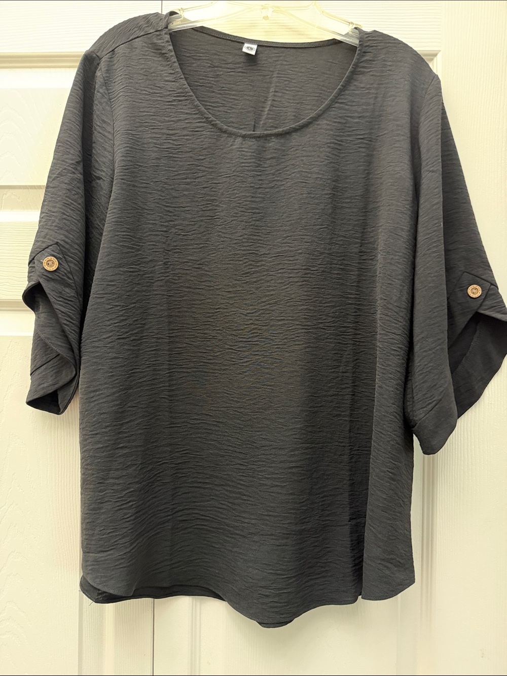 Relaxed Textured Black Scoop Neck Blouse - Picture 2 of 8